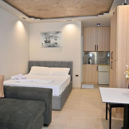 Andi Apartments Дуррес Экстерьер фото