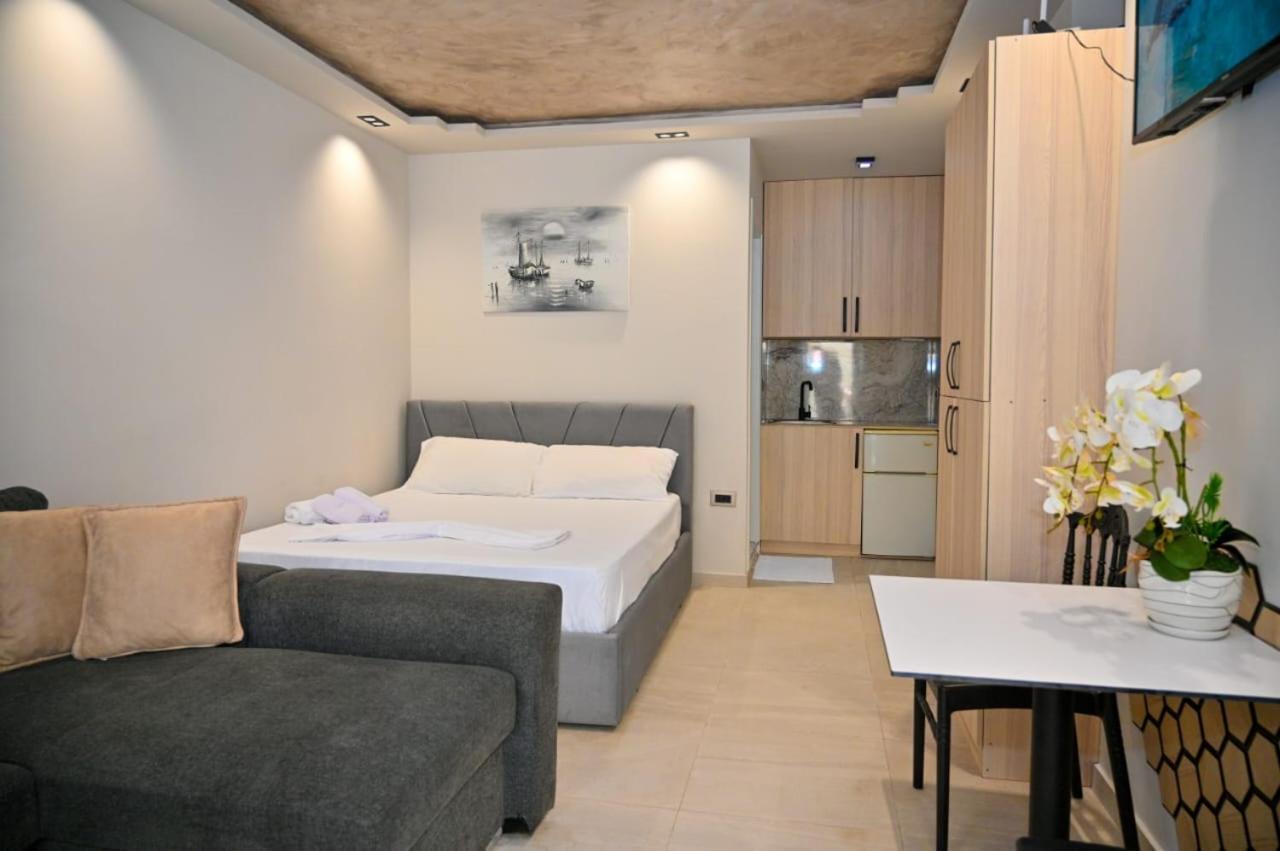 Andi Apartments Дуррес Экстерьер фото